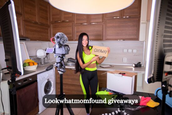 Lookwhatmomfound giveaways
